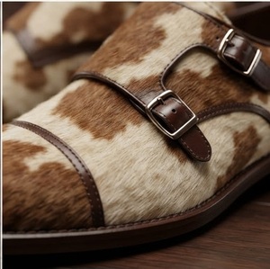 Zapatos de Vestir de Cuero Genuino con Estampado de Vaca, Cierre de Hebilla, Punta Redonda, para Todas las Temporadas, Calzado Formal para Hombre - Product Image 4