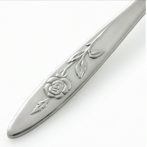 Cuillère de service en acier inoxydable avec gravure florale, manche long, finition miroir, durable pour ustensiles de cuisine et de table - Product Image 2