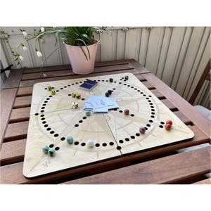 Juego de Mesa Jackaroo Premium para 4 Jugadores, de Madera, Portátil, Plegable, Juego de Estrategia, Juego de Mesa para Reuniones Familiares con Accesorios - Product Image 1