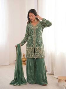 Robe Anarkali longue en velours brodé vert pour femme, tenue traditionnelle indienne et pakistanaise pour mariage, coupe ample et extensible - Product Image 3