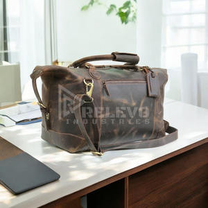 Bolsa de Viaje Multifuncional de Cuero de 35L con Compartimento Acolchado para Portátil y Bolsillo para Tablet - Product Image 1