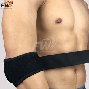 Bandes de compression ajustables pour genoux, genouillères élastiques OEM pour la musculation et les entraînements en salle, couleur et logo personnalisables. - Product Image 1