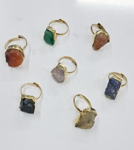 Anillos de Bisutería Boho con Cuentas de Piedra y Aleación de Metal GC-RG-301 Disponibles a un Precio Accesible de un Fabricante Indio - Product Image 1