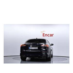 Maserati Ghibli 3.0 Modena 2022/5, 34.372 km, Automático, Volante a la Izquierda, Asientos de Cuero, Cámara Trasera - Product Image 4