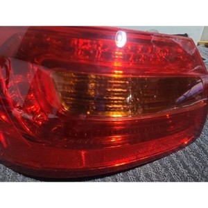 Cadena 2009-2016 Conjunto de Faro Trasero Izquierdo Exterior, Usado OEM 924013R000 - Product Image 6