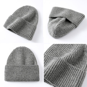 Wholesale in Stock Hot Sale <b>Mens</b> Acrylic Colorful Thick <b>Winter</b> <b>Hat</b> Custom Leather Woven Label Rubber Patch Fleece Lined Beanie - Product Image 2