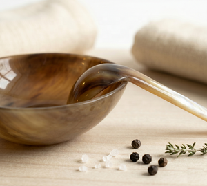 Ensemble de bols en corne de buffle naturelle faits à la main de luxe avec cuillère, bol de service écologique, ustensiles de cuisine haut de gamme - Product Image 4