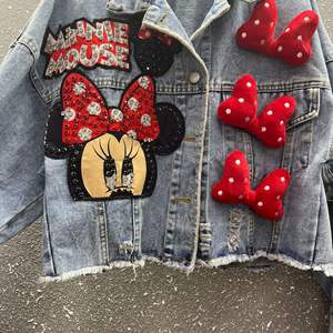 Women's Denim Jacket Heavy Rhinestones Beaded 3D Bow Knot Washed Outerwear for Autumn Winter Summer Casual Jean - Product Image 2