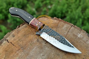 Couteau de chasse artisanal en acier carbone à lame fixe, couteau de survie en plein air avec étui en cuir OEM - Product Image 2