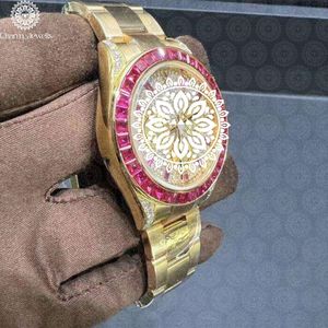 Reloj de Lujo para Hombre Charm, Bisel con Diamantes en Oro Rosa, Correa de Acero Inoxidable Roja, Movimiento Mecánico Analógico, Fecha Automática, Caja de 40 mm - Product Image 4