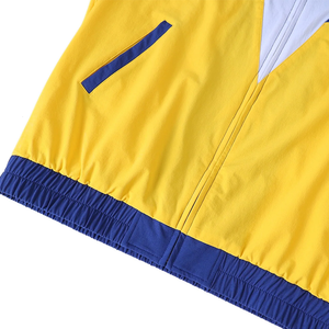 เสื้อแจ็คเก็ตกันลมแบบซิปเต็มตัว A&T รุ่น Custom สไตล์ Greek Life สำหรับสั่งซื้อจำนวนมาก ขายส่ง เหมาะสำหรับมหาวิทยาลัยและวิทยาลัย  ชุดนักเรียนชายหญิง สไตล์ชมรมนักเรียนชายหญิง - Product Image 2