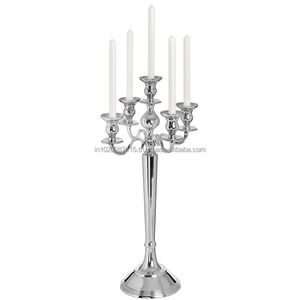 Elegantes candelabros de metal plateados hechos a mano para decoración de interiores de lujo y arreglo de velas para eventos de bodas - Product Image 1