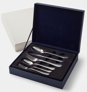 Ensemble de couverts minimalistes en acier inoxydable avec manche martelé, compatible lave-vaisselle, pour la vaisselle de mariage - Product Image 6