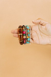 Handmade Signature Resin <b>Bracelet</b> for Women Designer Fashion Jewelry Collection resin <b>bangle</b> And resin <b>bangles</b> <b>bracelet</b> - Product Image 3