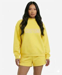 Conjunto de sudadera oversize de cuello alto y shorts casuales de gimnasio para mujer, estilo streetwear, en felpa. - Product Image 6