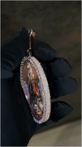 CONCEPTION Colgante de Lujo de Moissanita con Foto, Joyería Hiphop de Plata 925 y Oro 14K, Colgante de Moissanita con Esmalte para Guardar Recuerdos - Product Image 3