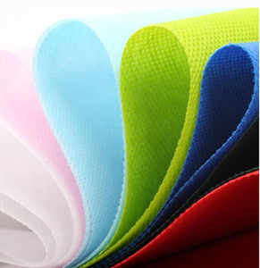 Tissu non tissé de qualité supérieure, 15g~200g, en polypropylène vierge, fabriqué par méthode spun-bonded, largeur 3200mm - Product Image 2