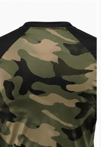 เสื้อเชิ้ตแขนยาวลายพรางสำหรับผู้ชาย พิมพ์ลายแบบซับลิเมชั่น แห้งเร็ว ผลิตจากโพลีเอสเตอร์ เหมาะสำหรับเล่นกีฬา ใส่ได้ทุกฤดู - Product Image 4