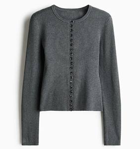 Suéter Desgastado con Cuello Redondo Estilo Punk, Transpirable, para Mujer, Estética Gótica, Ropa Urbana, Tendencia en EE. UU., Camiseta de Punto Desgarrada - Product Image 1