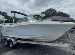 Barco Robalo R207 Usado del 2025 con Garantía de 3 Años, Origen Estadounidense, Última Oferta - Product Image 4