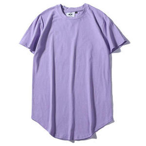 T-shirt d'été ample à ourlet incurvé pour hommes, en coton décontracté à ourlet festonné, vente en gros - Product Image 1