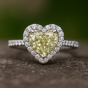 แหวนหมั้นเพชรแท้สีเหลืองอ่อนแฟนซี น้ำหนักรวม 1.30 กะรัต  ทองคำแท้ 18K ความใส VVS  ชุบโรเดียมแบบสั่งทำพิเศษ - Product Image 3