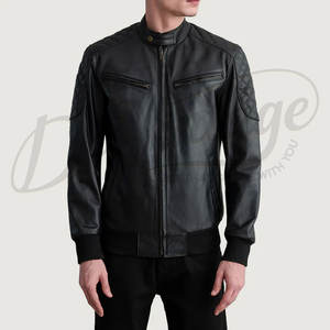 Chaqueta de Motociclista de Cuero Negro con Hombros Acolchados con Diamantes, Corte Ajustado, Cuello Alto, Cuero Genuino - Product Image 1