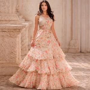 Robes en satin viscose, vêtements ethniques en viscose pour femmes, sari en satin viscose vibrant, vêtements ethniques indiens pour femmes, fabricant - Product Image 3