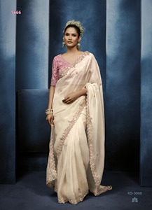 Sari de diseño con trabajo manual elaborado, con un estilo moderno y elegante, con hermosos detalles en apliques, para mujeres, para fiestas y bodas. - Product Image 2