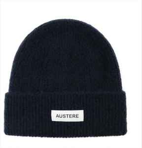 Gorro de punto térmico grueso personalizado con visera abatible para unisex, ideal para el invierno, la playa, viajes y actividades al aire libre. - Product Image 1