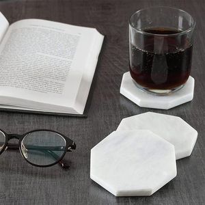 Juego de posavasos de mármol con soporte de latón para un almacenamiento organizado y una presentación elegante en la mesa de comedor. - Product Image 5