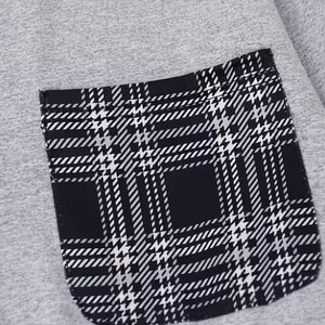 Conjunto Casual de Estilo Sencillo para Hombre de Talla Grande, con una Camiseta de Manga Larga de Cuello Redondo en Color Sólido y Pantalones Holgados a Cuadros - Product Image 5