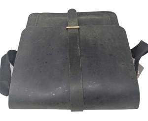 Bolso Mensajero de Cuero para Hombre Hecho en India, con Puerto USB, Diseño Impermeable y Embalaje Personalizado Portátil, Directo de Exportación - Product Image 6