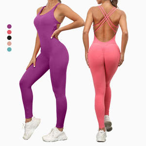 Mono de yoga de una pieza para chicas altas, con efecto fruncido en los glúteos, pantalones acampanados, ropa deportiva con logo personalizado - Product Image 3