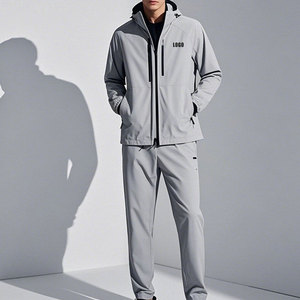 Servicio OEM al por Mayor, Conjunto de Chaqueta y Pantalones Cortavientos de Nailon Ecológico para Tallas Grandes, con Tiras Reflectantes, Ropa Deportiva - Product Image 4