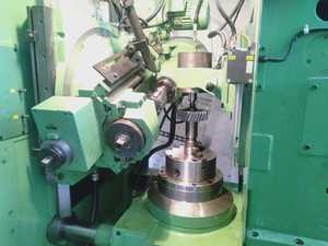 WMW ZFWZ 250/4 (CNC 3 EJES) Fresadora Universal CNC para Engranajes - Product Image 6