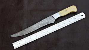 Couteau à filet en acier damas forgé à la main de 12 pouces |   Couteau de chasse avec manche en os de chameau, embouts en laiton, service OEM, tranchant comme un rasoir - Product Image 4