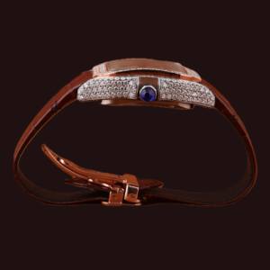 Montre pour homme de qualité supérieure, boîtier carré, diamant moissanite, personnalisable, chiffres romains et fonction date automatique, collection premium - Product Image 4