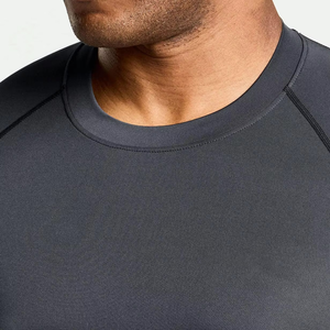 T-shirt de compression athlétique à manches longues pour homme, tissu extensible premium, anti-transpiration, soutien musculaire, vêtements d'entraînement, OEM ODM, vente en gros - Product Image 3
