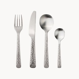 Juego de Cubiertos de Metal Martillado, Cuchillo, Tenedor y Cuchara de Acero Inoxidable, Diseño Minimalista, Resistente al Óxido, Mango de Cerámica Pulido a Mano - Product Image 1