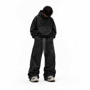 Ensemble de survêtement pour homme en coton 100% premium, sweat-shirt streetwear personnalisé et pantalon de survêtement large, broderie 3D oversize, effet délavé, OEM ODM - Product Image 1