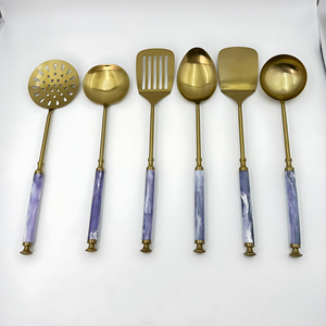 Juego de Utensilios de Cocina de Acero Inoxidable de 6 Piezas con Acabado Cobre, Apto para Lavavajillas y Microondas, Fácil de Limpiar, Construcción de Alta Calidad - Product Image 2