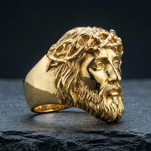 Bague statement en or 18 carats avec tête de lion rugissant sculptée en 3D - Product Image 1