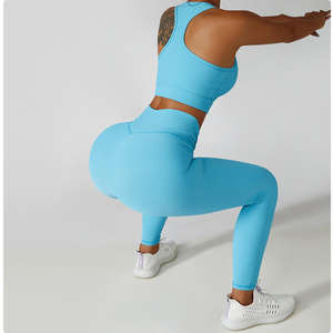 Ensemble de yoga sans couture personnalisé 5 pièces, séchage rapide, tenue de course ajustée, anti-choc, taille haute, ensemble de sport pour femme, vêtements de fitness et de gym en extérieur - Product Image 3