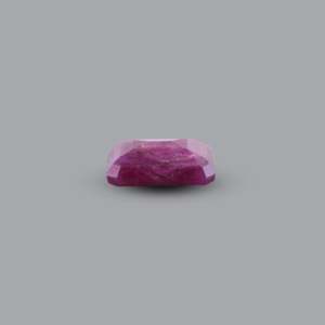 Exquisite 8.2 Carat Oval Cut African Ruby-100% Natural Loose Gemstone for Fine Jewelry - Product Image 3