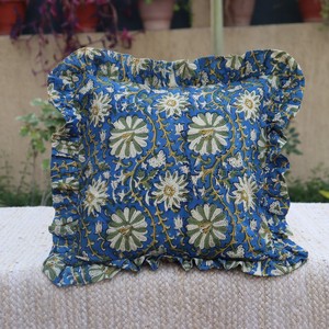 ปลอกหมอนอิงลายดอกไม้สีฟ้าทรงสี่เหลี่ยมสไตล์โบฮีเมียนสำหรับใช้ในบ้าน - Product Image 4