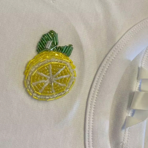 เสื้อผู้หญิงปักลูกปัดเก๋ไก๋ทันสมัย  เสื้อปักลูกปัดแบบดั้งเดิมสำหรับผู้หญิง - Product Image 1