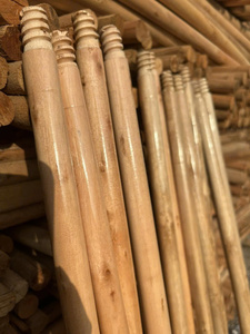 American Thread Wooden Broom Handle Wooden Broom Handle Wooden Broom Handle Pine Wood Broom Stick 1200mm Raw Eucalyptus Wood - Product Image 4