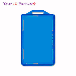 Porta Tarjetas de Identificación de Plástico Duro - Product Image 4