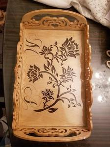 Plateau de service en bois moderne pour le thé, le café, les aliments, léger, multifonctionnel pour la cuisine et la maison, par Madiha Art & Crafts - Product Image 2